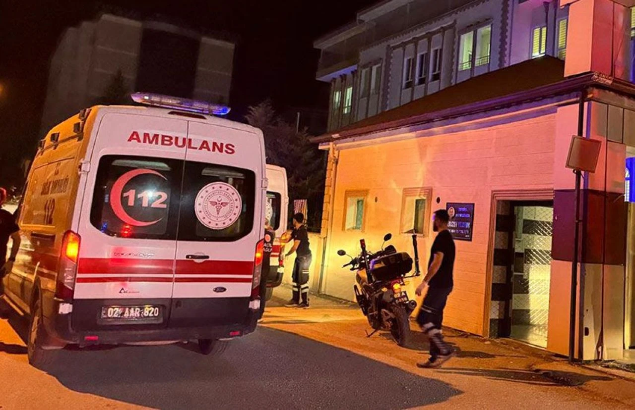Son dakika! Adıyaman'da karakolda dehşet: Polis meslektaşlarına ateş açtı
