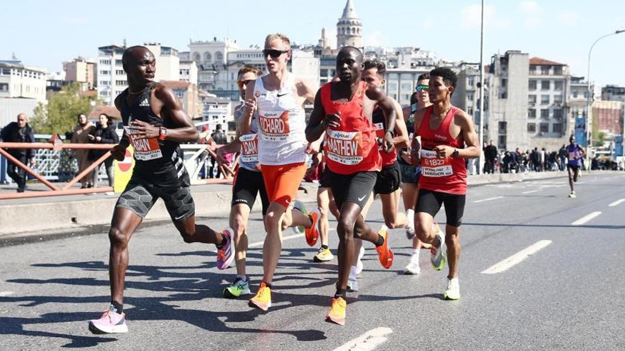 İstanbul Yarı Maratonu&#039;nda kazananlar belli oldu