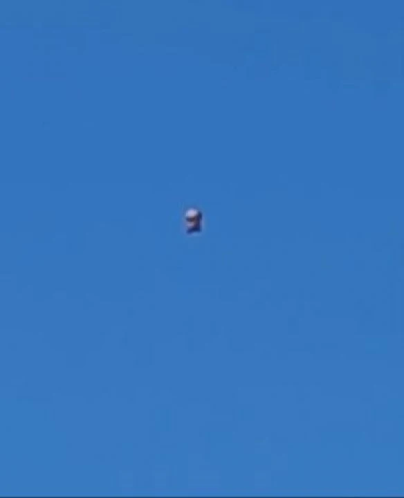 Türkiye semalarında peş peşe esrarengiz görüntüler! Gökyüzünde insanı andıran cisimler - 2. Resim