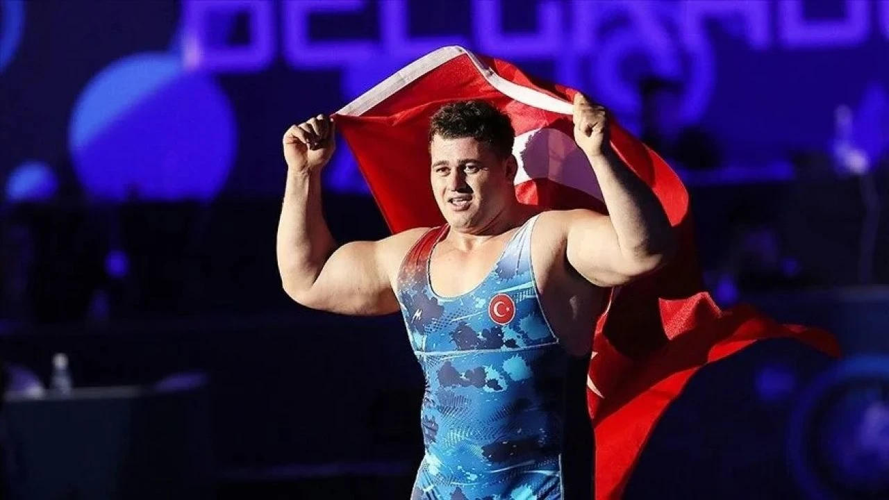 12 Avrupa şampiyonluğu bulunan Yozgatlı milli güreşçi Rıza Kayaalp Paris Olimpiyatları’nda! Rıza Kayaalp’in hayatı - 2. Resim