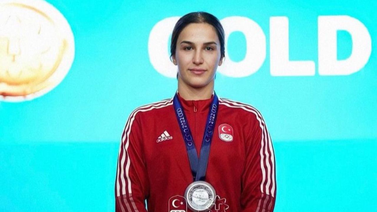 Olimpiyatlarda bir dünya şampiyonu! Buse Tosun Çavuşoğlu’nun hayatı ve kariyeri