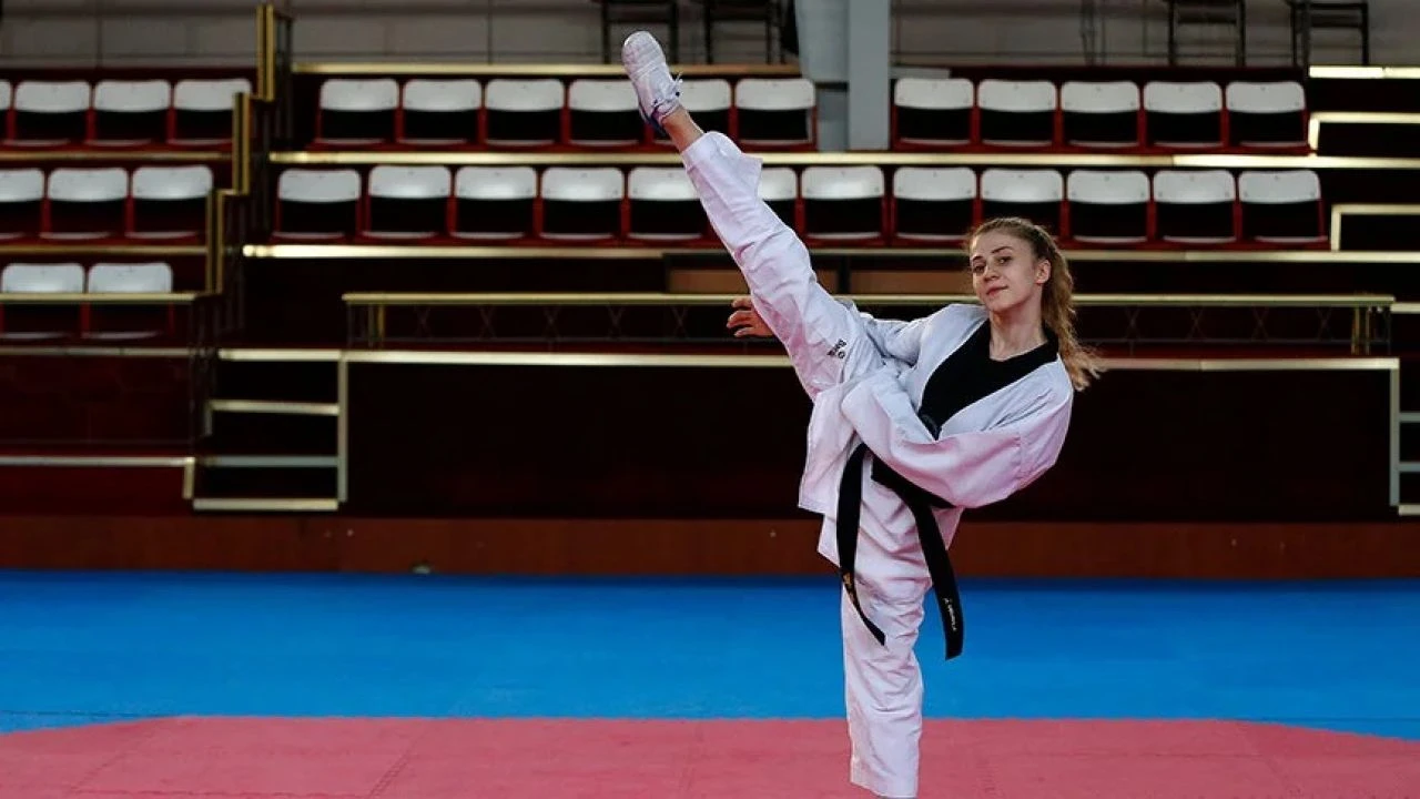 Şampiyona yıldızı Merve Dinçel Kavurat olimpiyat yolunda! Merve Kavurat’ın hayatı ve kariyeri