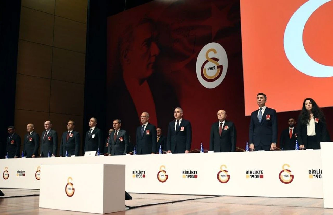 Galatasaray'da seçime kısa süre kala Dursun Özbek'in listesi belli oldu! - 1. Resim