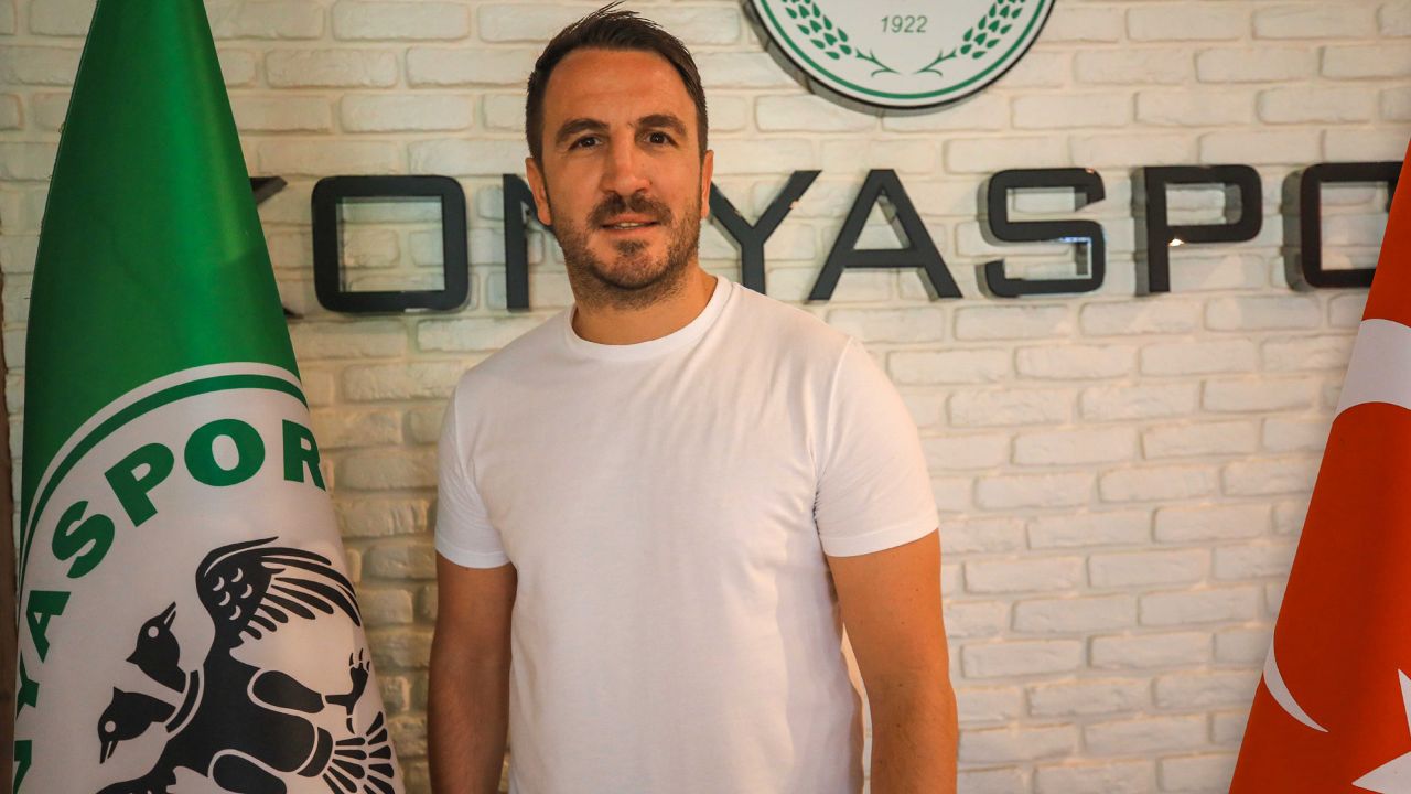 Konyaspor&#039;un yeni teknik direktörü belli oldu! 