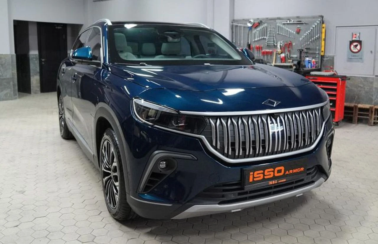 Zırhlı Togg heyecanlandırdı! Lastikleri patlasa dahi durmayacak