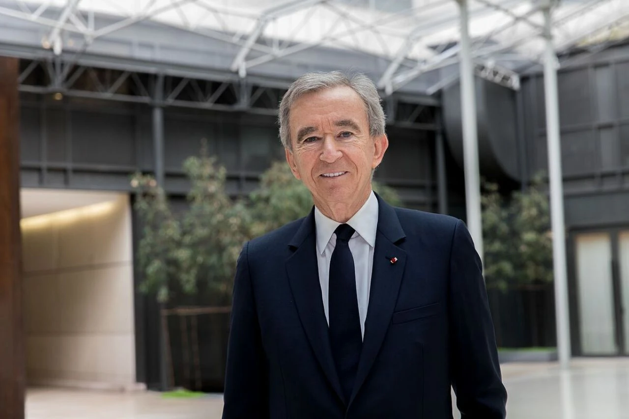 2024 Dünyanın en zengin 10 kişisi güncellendi! Elon Musk değer kaybetti - 10. Resim