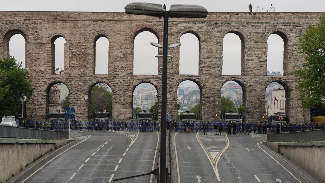 Bakan Yerlikaya duyurdu! 1 Mayıs gösterilerinde 226 kişi gözaltına alındı