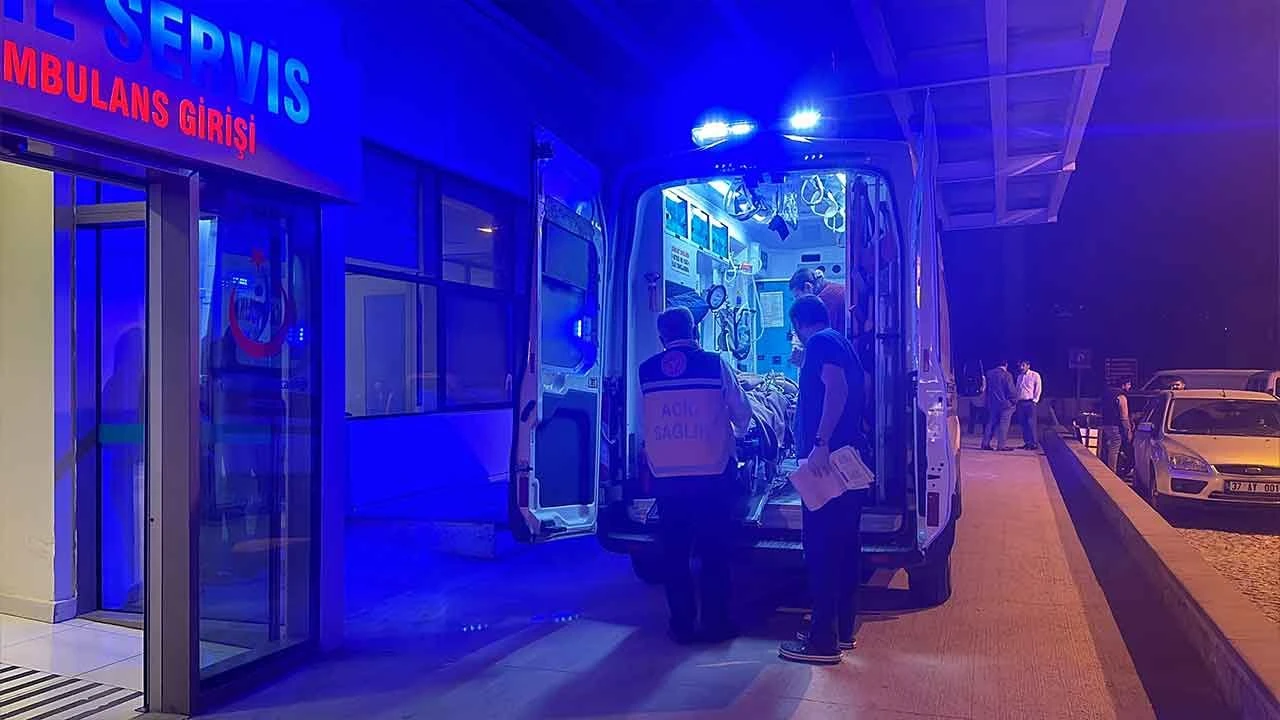 Taksici dehşeti! Önce bıçakladı sonra başına kazmayla vurdu