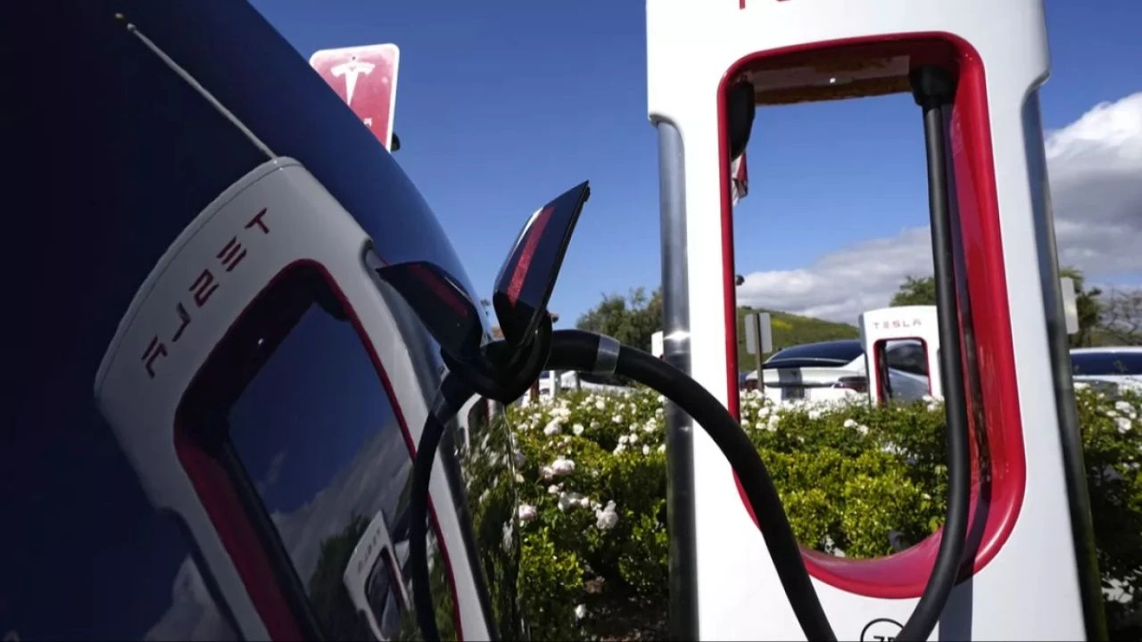 Tesla'da kıyım sürüyor: Sıra Supercharger ekibinde! - 1. Resim