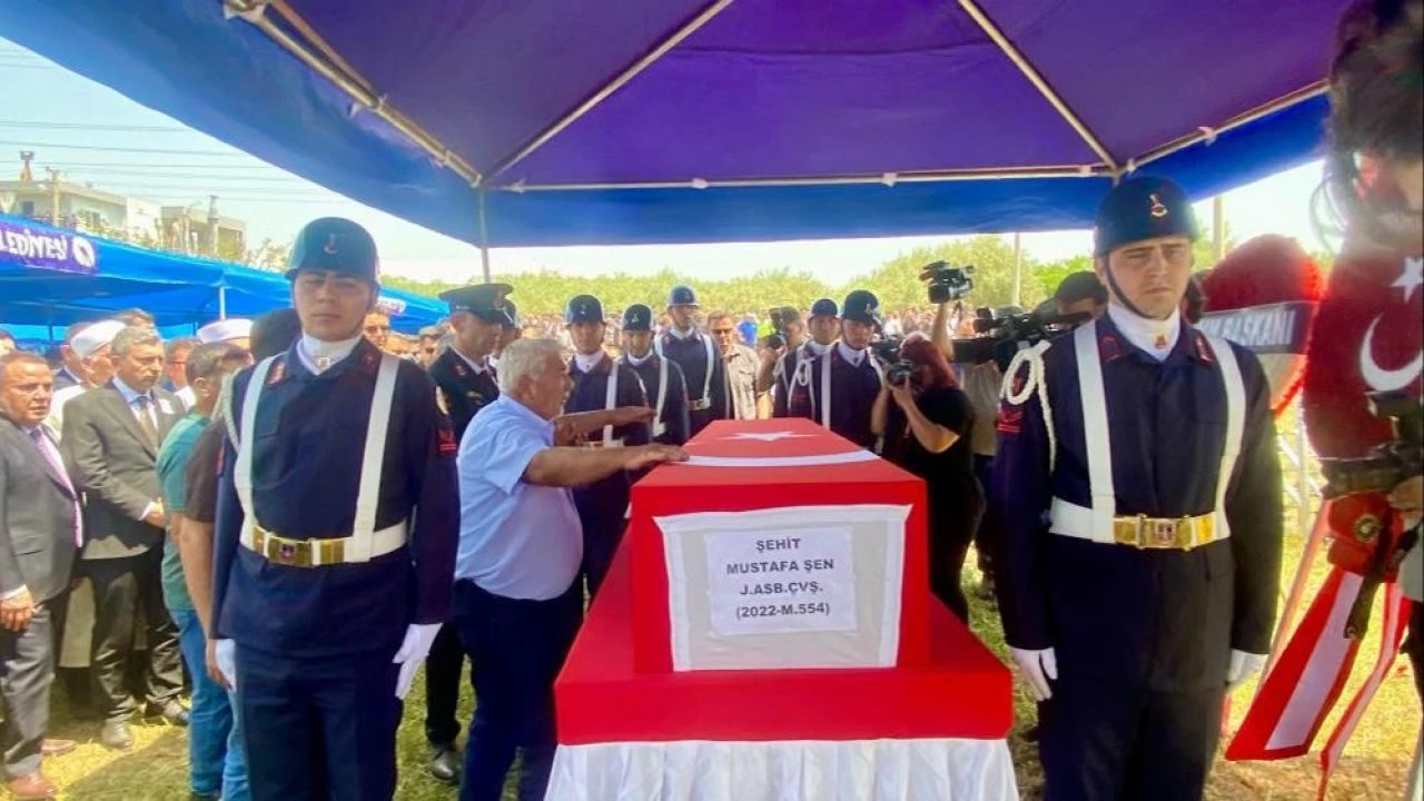  Antalyalı şehidin son türküsü duygulandırdı - 2. Resim