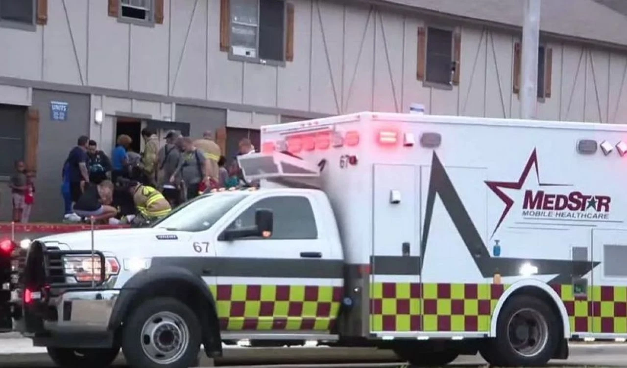 Durduk yere kurşun yağmuruna tutuldular! Mahallede bir garip olay