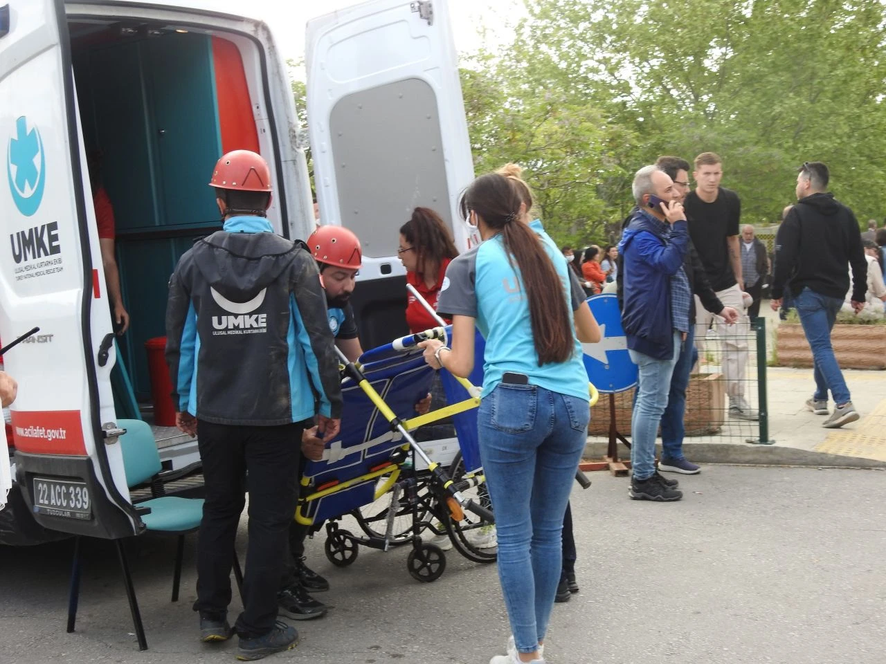 Edirne Valisinden üniversite hastanesi yangınına açıklama: Çocuklar sevk edildi