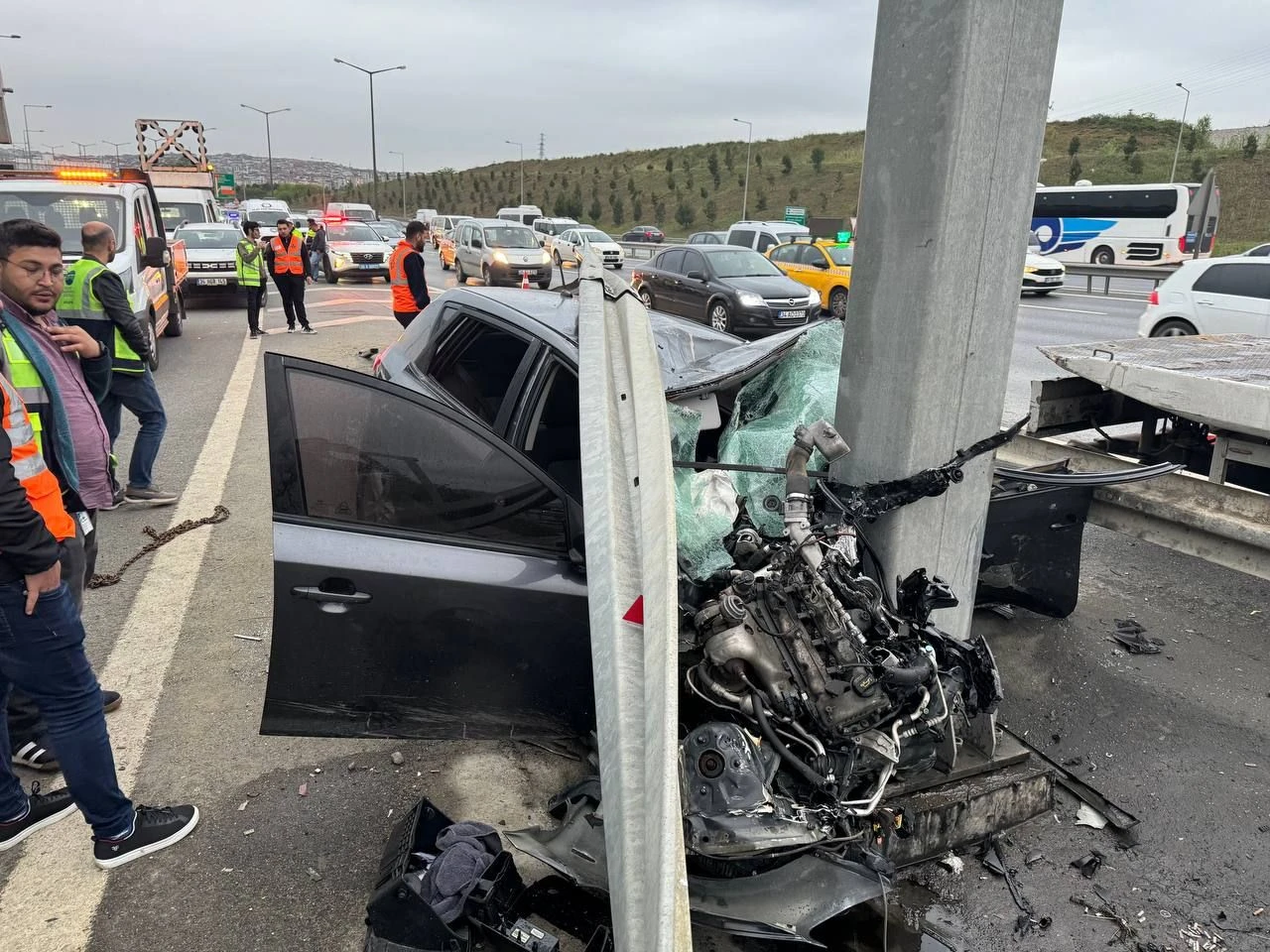 Eyüpsultan'da feci kaza! Ok gibi saplanarak öldü