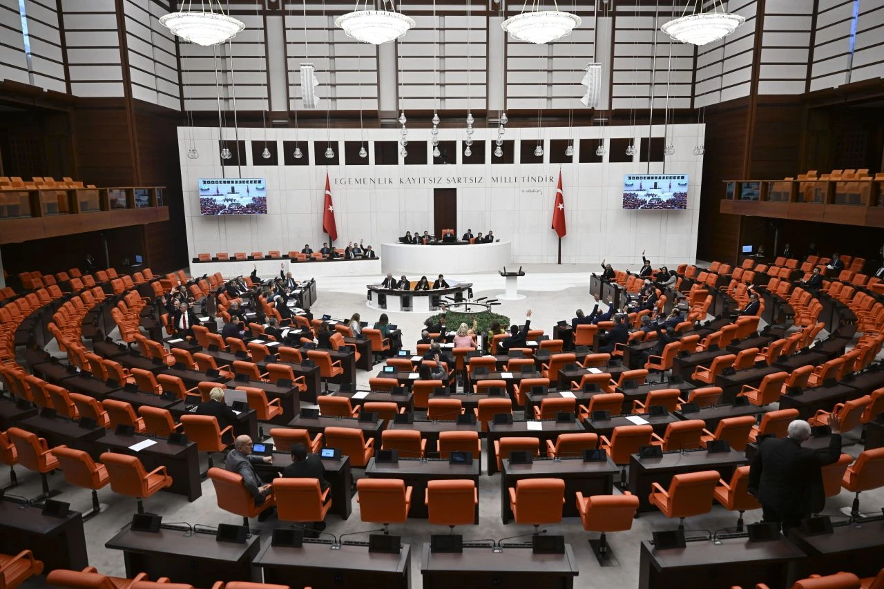 Madenlerle ilgili kanun TBMM'den geçti