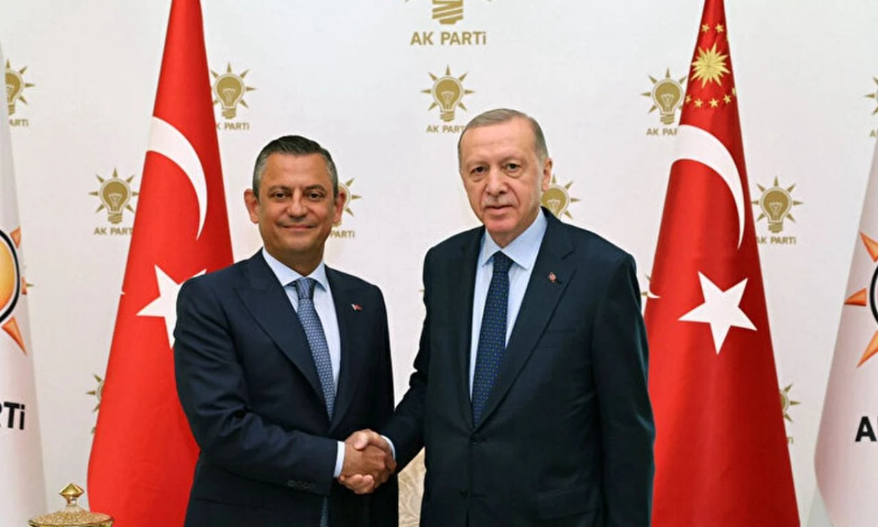 Türkiye'nin gözü bu görüşmede: Erdoğan-Özel zirvesi başladı - 2. Resim