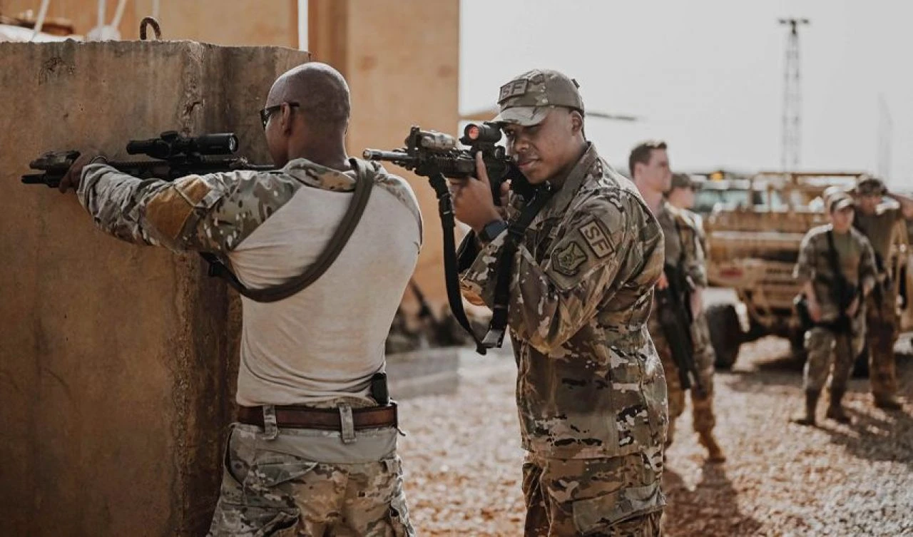 ABD ve Rusya Nijer'de karşı karşıya geldi! Rus askerleri ABD üssüne girdi - 1. Resim
