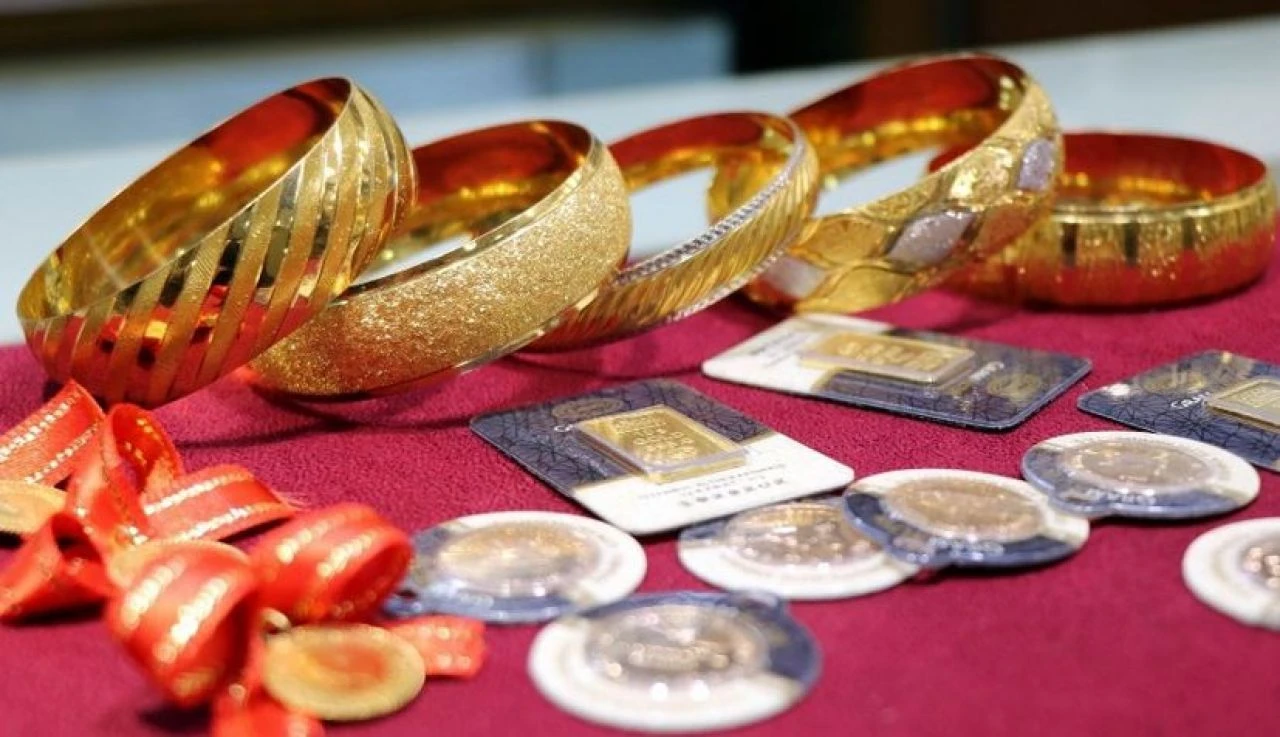Altında hareketlilik sürüyor! İşte 3 Mayıs gram altın, çeyrek altın fiyatları... - 2. Resim
