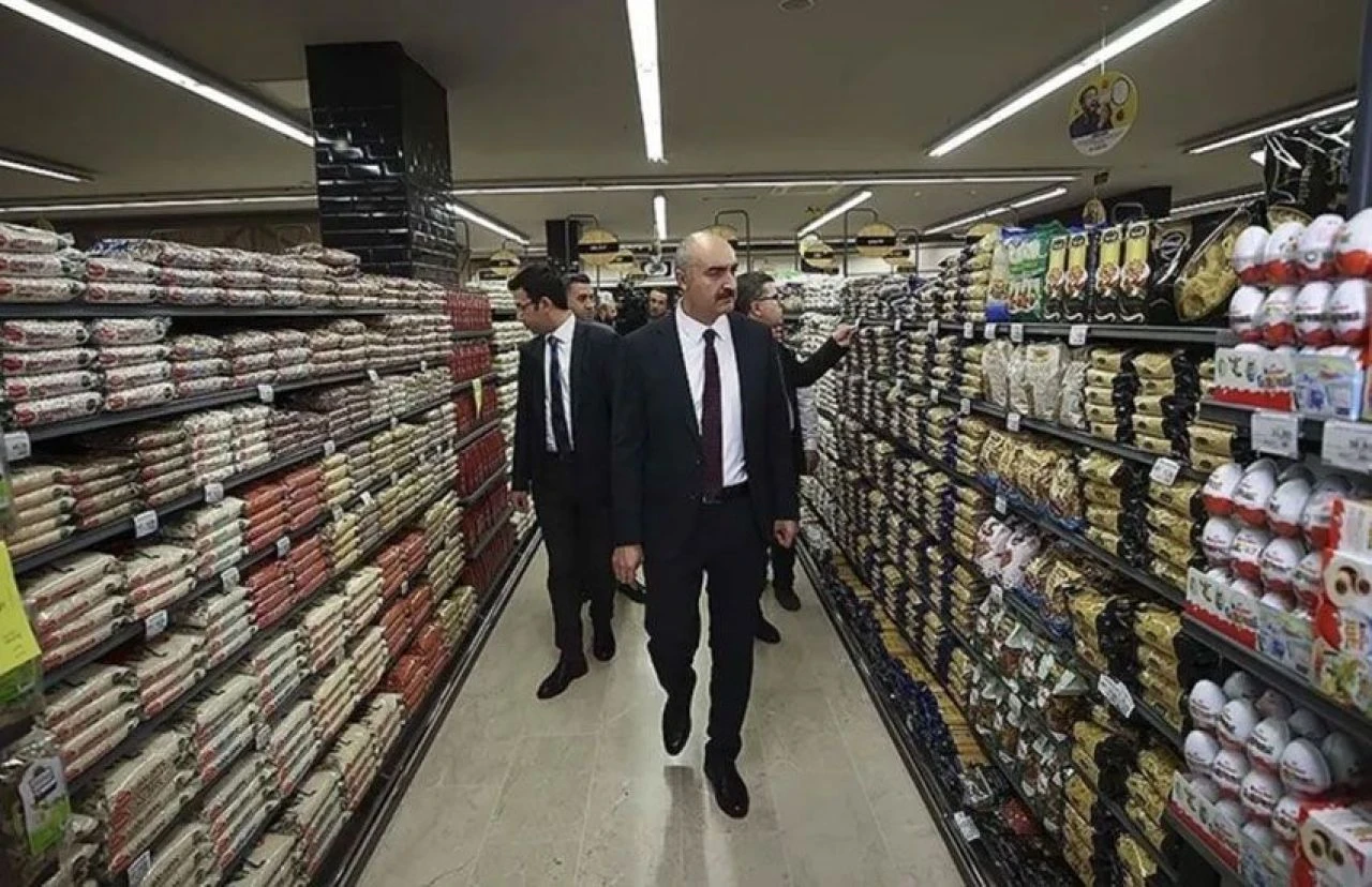 Fahiş fiyat artışı ve stokçuluk yapanlar yandı: Kanun teklifi Meclis’e sunuldu! - 1. Resim