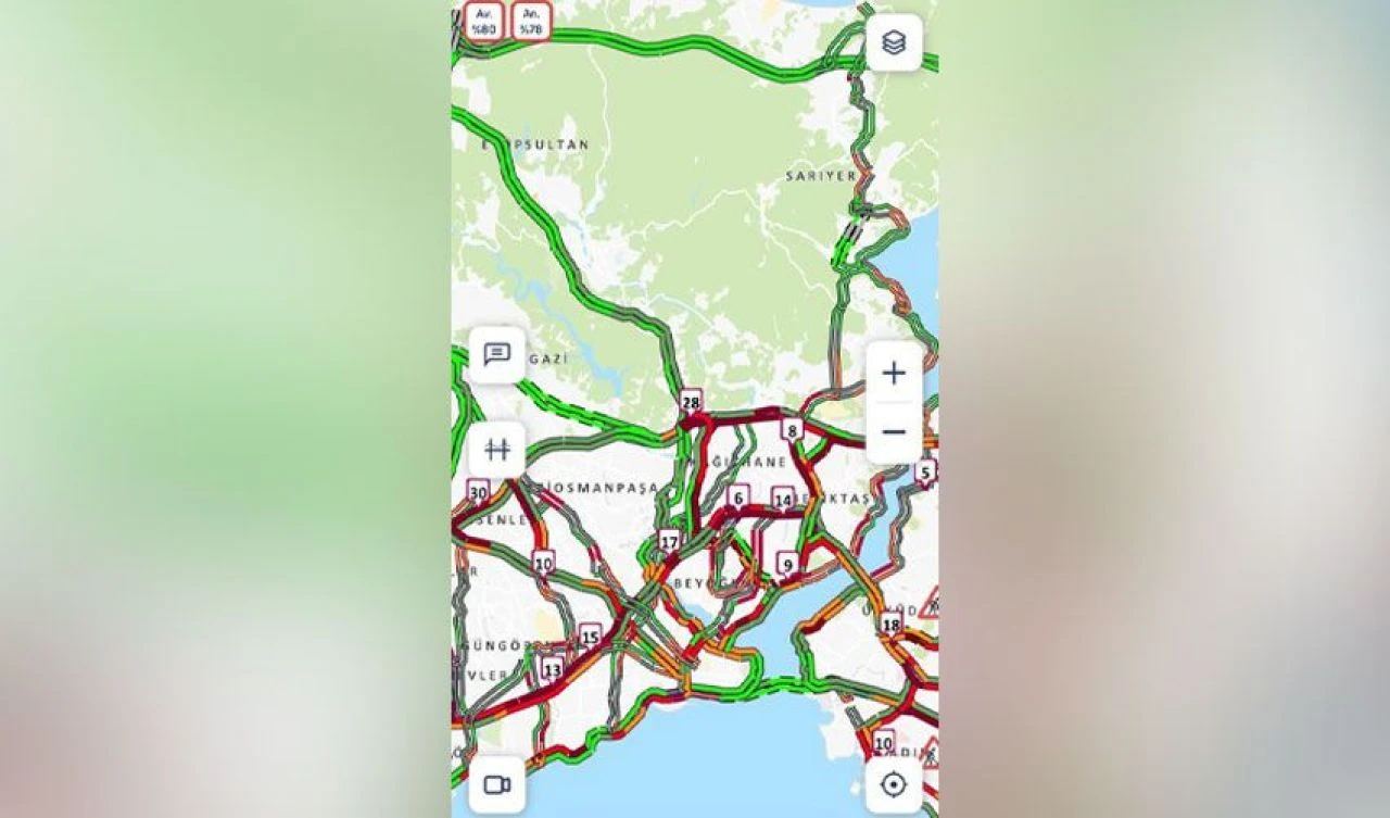 İstanbul'da yağış yine trafiği vurdu: <a href=