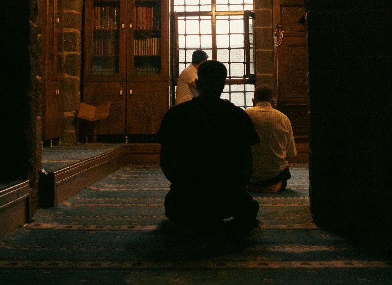 Konya Karatay ilçesi 06.03, Selçuklu ilçesi 06.05 ve Meram ilçesi 06.06’da bayram namazını kılacak - 1. Resim