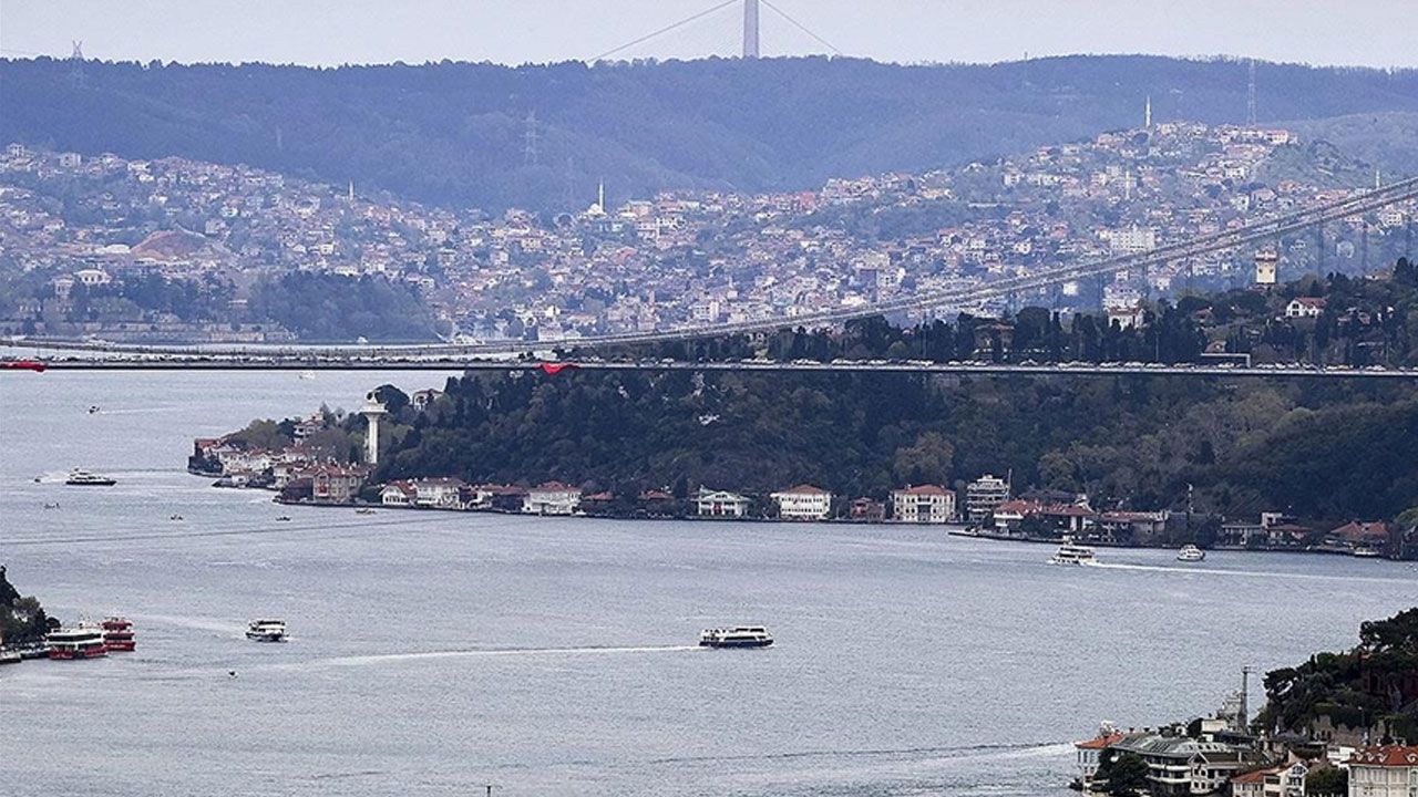 Bakanlık duyurdu: İstanbul Boğazı gemi trafiğine açıldı