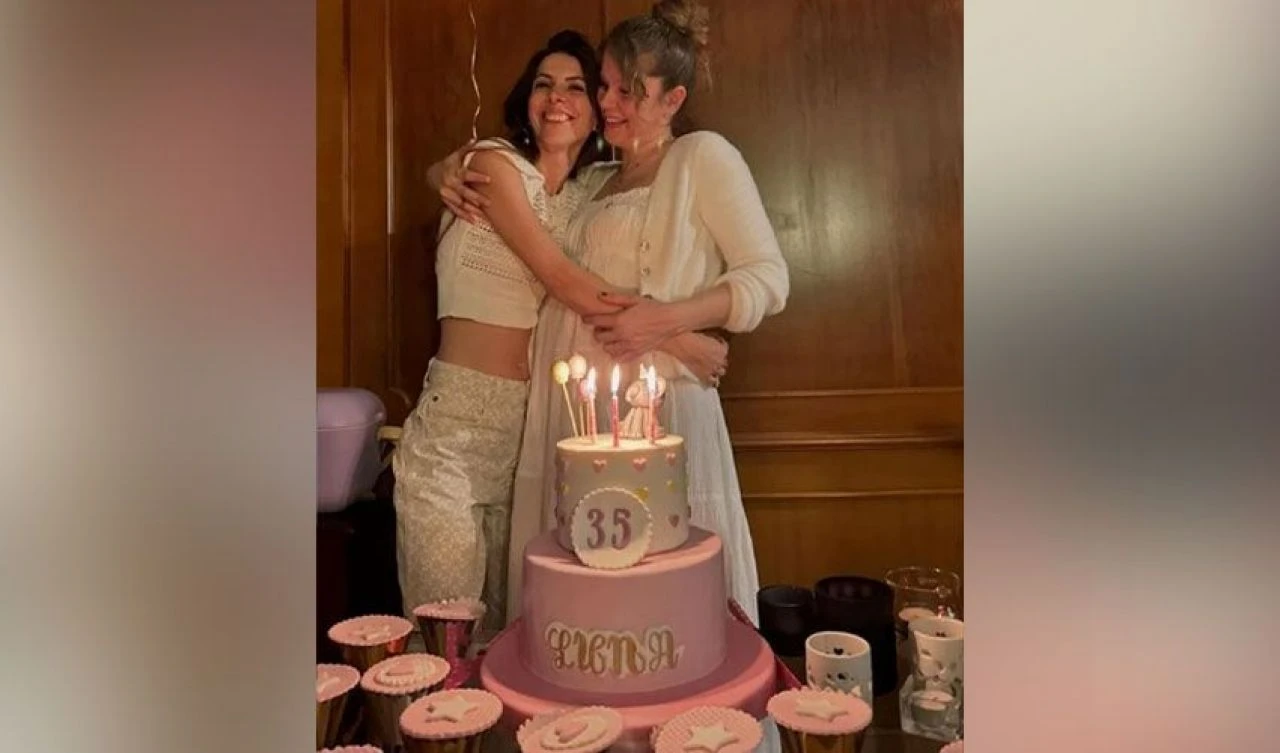 Burcu Biricik bebeğinin ismini açıkladı! Anne olmak için gün sayıyor