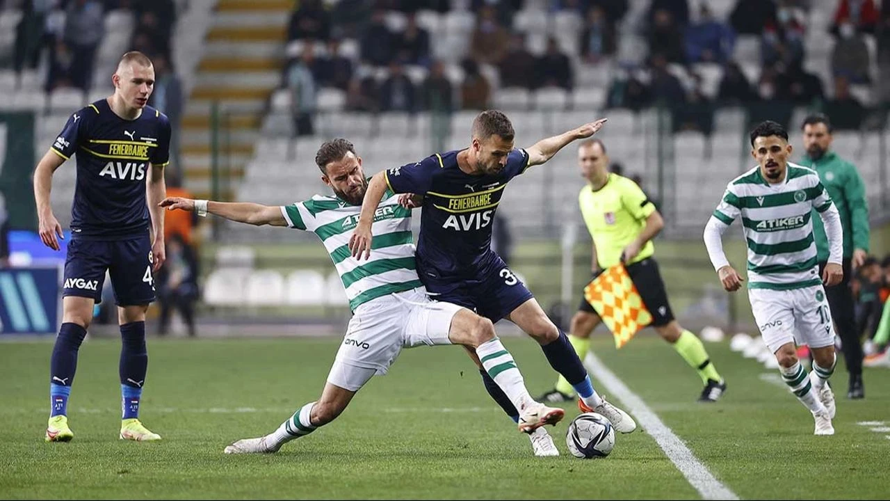 Fenerbahçe - Konyaspor maçı 6 Mayıs saat 20.00&#039;da oynanacak