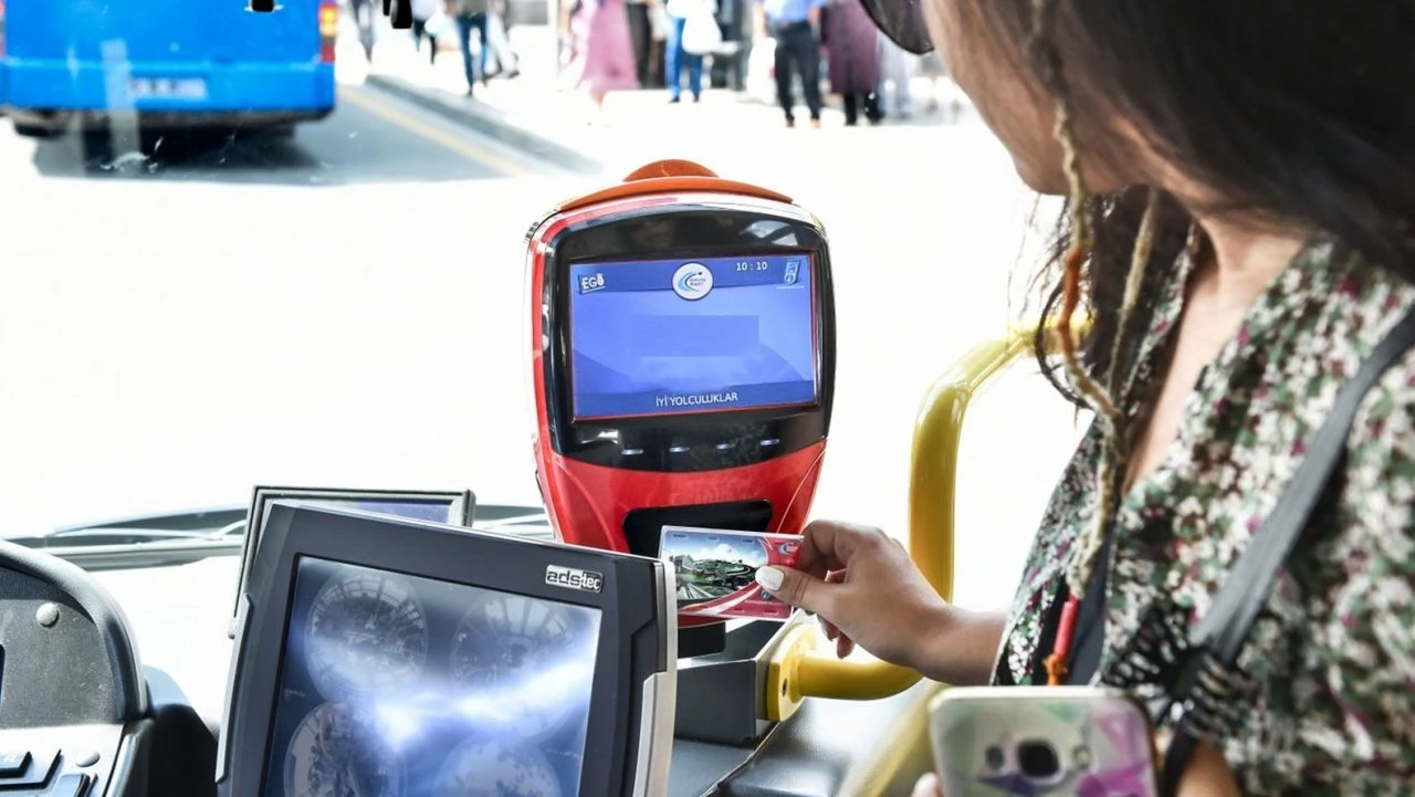 Memur için çözüm aranıyor! Servis giderleri arttı, toplu taşıma kartı seçeneğini masaya geldi