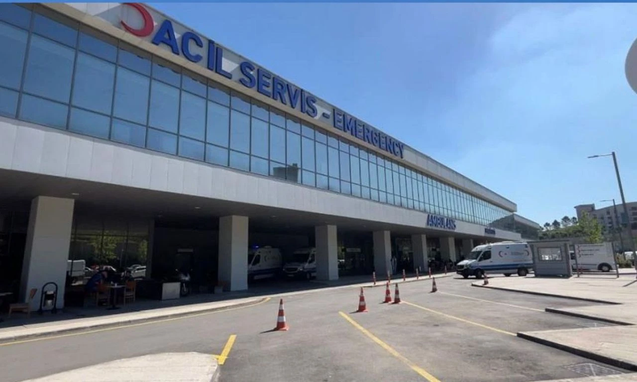 3 çocuk babası adamın feci ölümü: Pres makinesine sıkıştı - 1. Resim