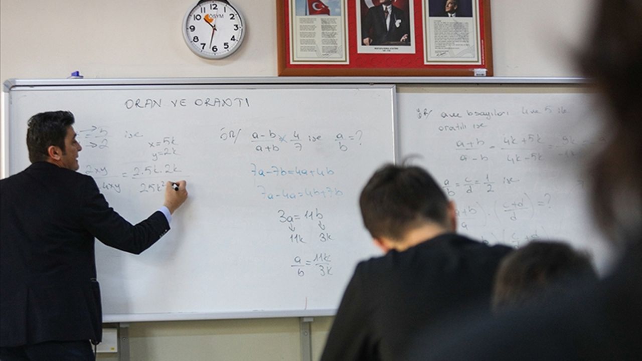 Atanamayan öğretmenlerin gözü Kabine'de... İşte son kulis bilgileri