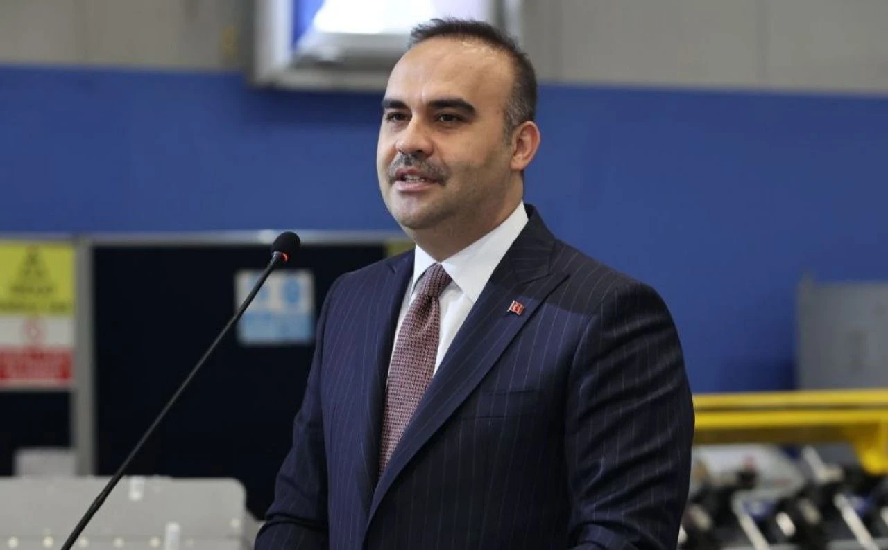 Mega yatırımlar yolda! Bakan Kacır müjdeyi verdi: Yeni teşvik programı hayata geçiyor