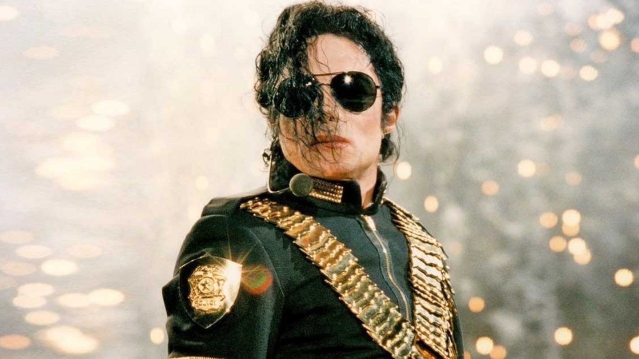 Michael Jackson filmi için geri sayım başladı! Benzerliği görenler şaştı kaldı