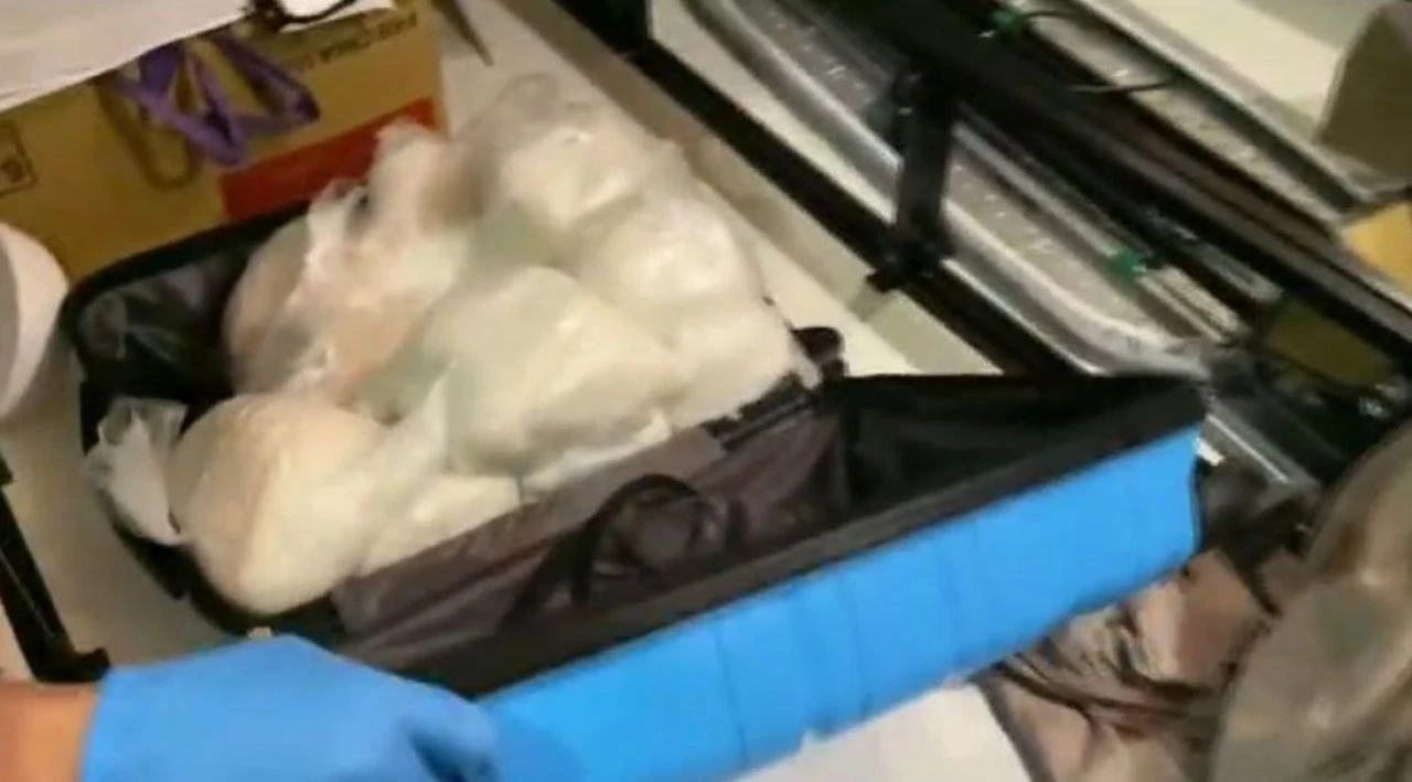 Rekor miktarda ele geçirildi! 100 bin kişiyi zehirleyeceklerdi - 2. Resim