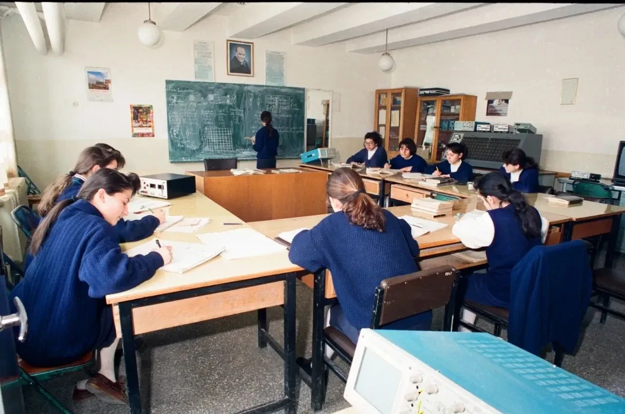 Tarihi Atatürk portresini, MEB envanterine dahil etti