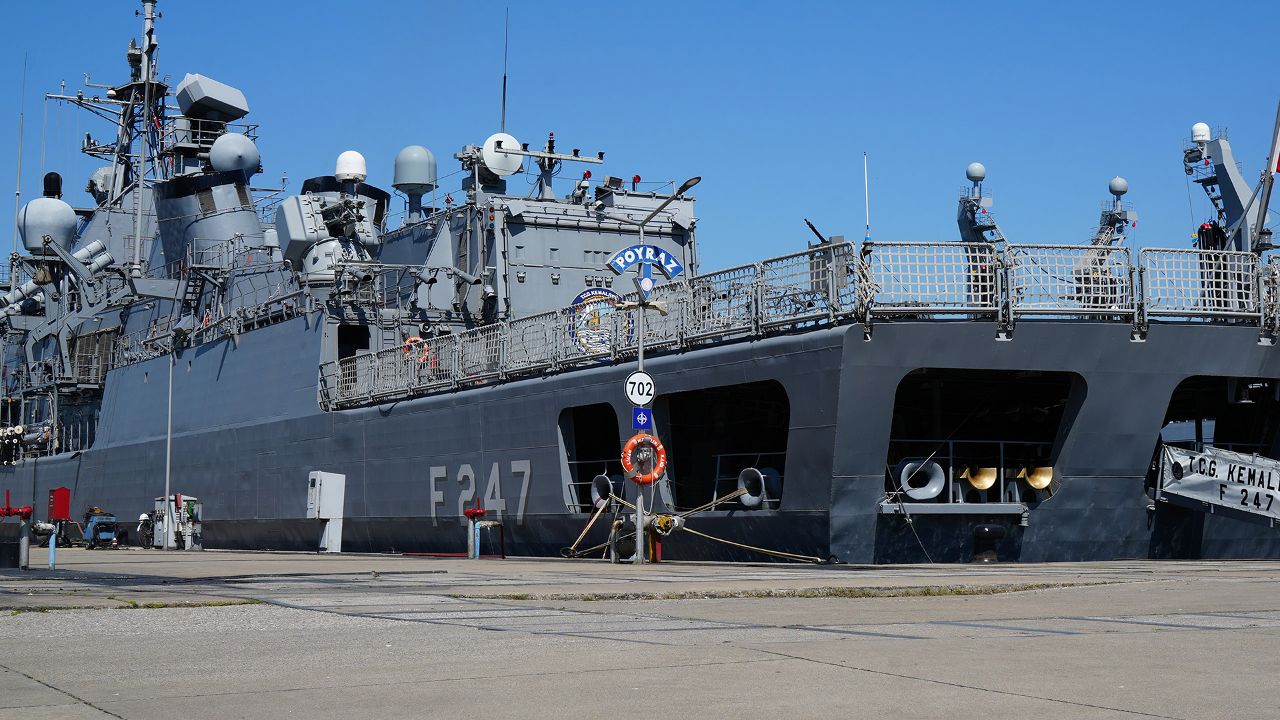 Türk donanması düğmeye bastı! Düşmana İHA&#039;lar, denizaltı ve SİDA&#039;larla gözdağı: Yarın resmen başlıyor