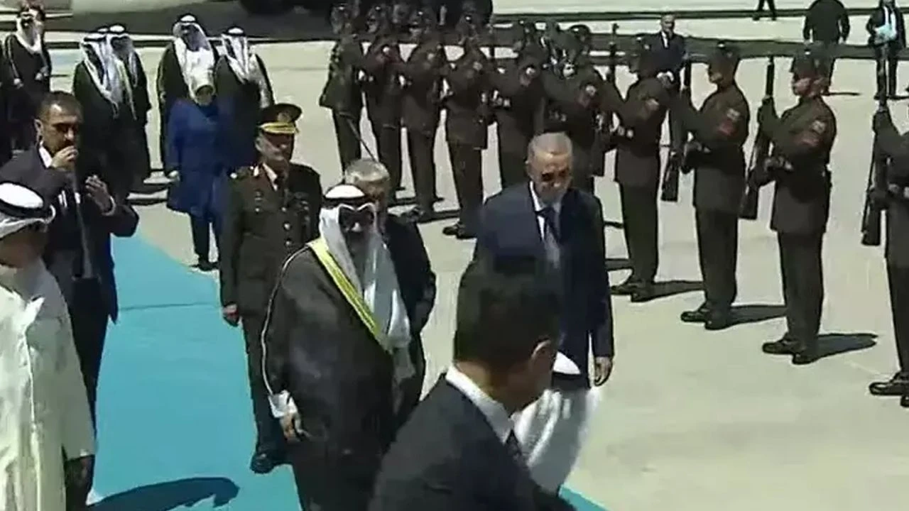 Cumhurbaşkanı Erdoğan Kuveyt Emiri'ni karşıladı: Külliye'de resmi tören düzenleniyor