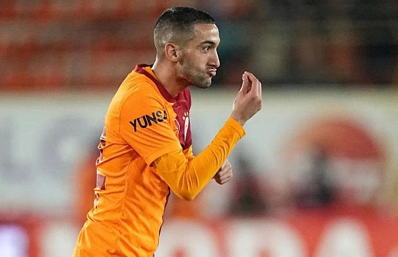 Galatasaray'ın yıldız Ziyech sürpriz transfer teklifi! Ülkesi duyurdu - 1. Resim