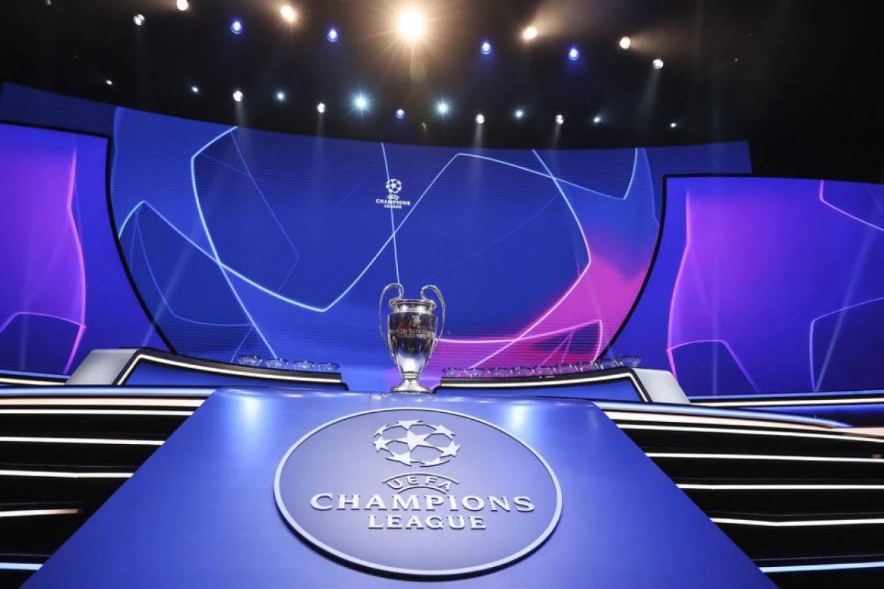 2026 UEFA Şampiyonlar Ligi'nin finali 2026 Mayıs ayında ABD'de düzenleneceği iddia ediliyor