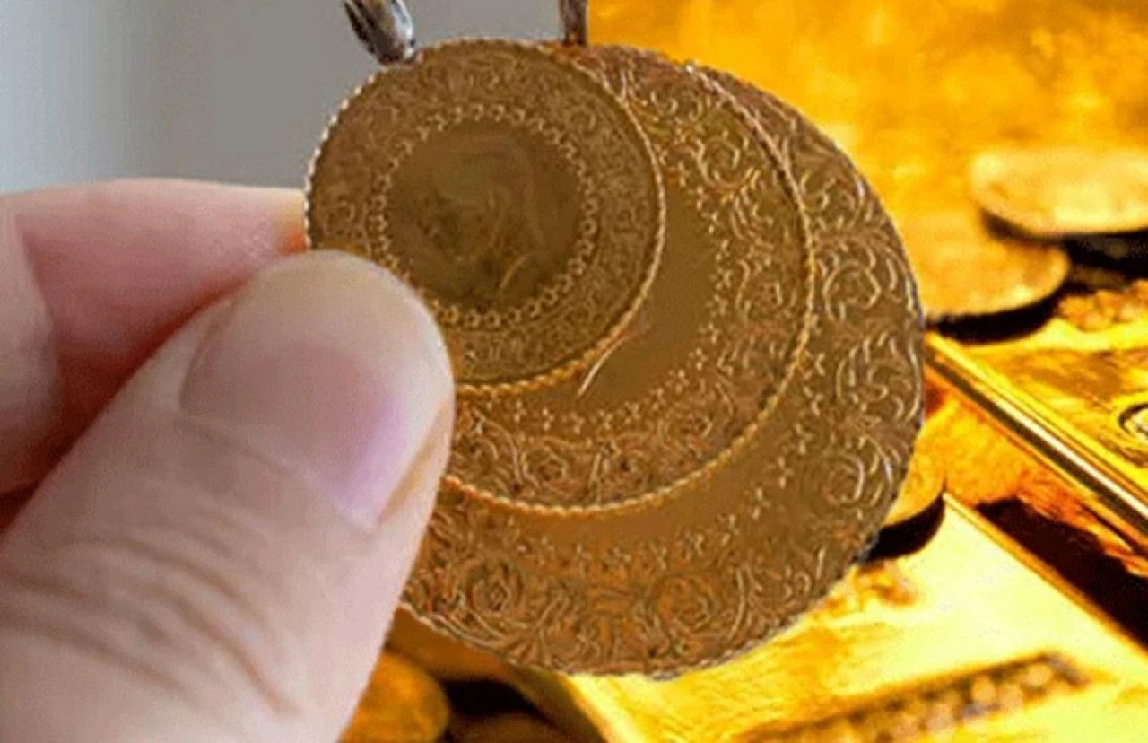 Altındaki hızlı düşüşün nedeni belli oldu! Altın stoklayanlara uzmanından uyarı