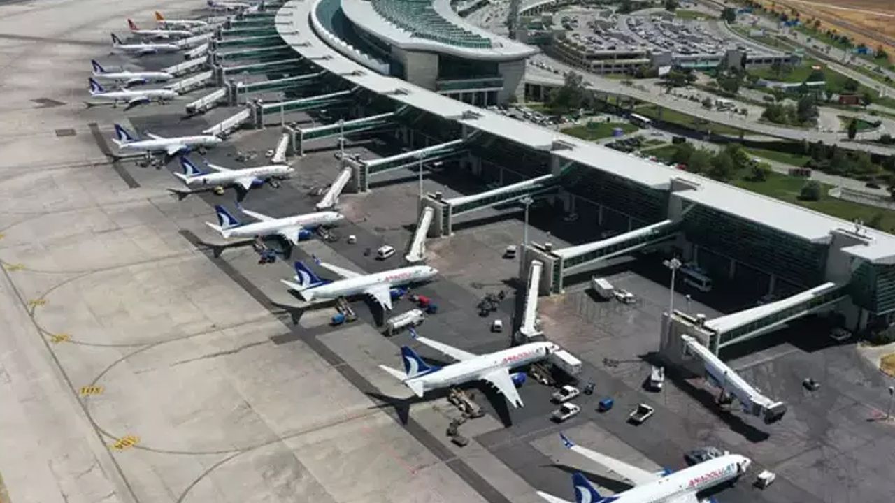 Bakan Uraloğlu verileri açıkladı: Havalimanlarında 17 milyon yolcu taşındı