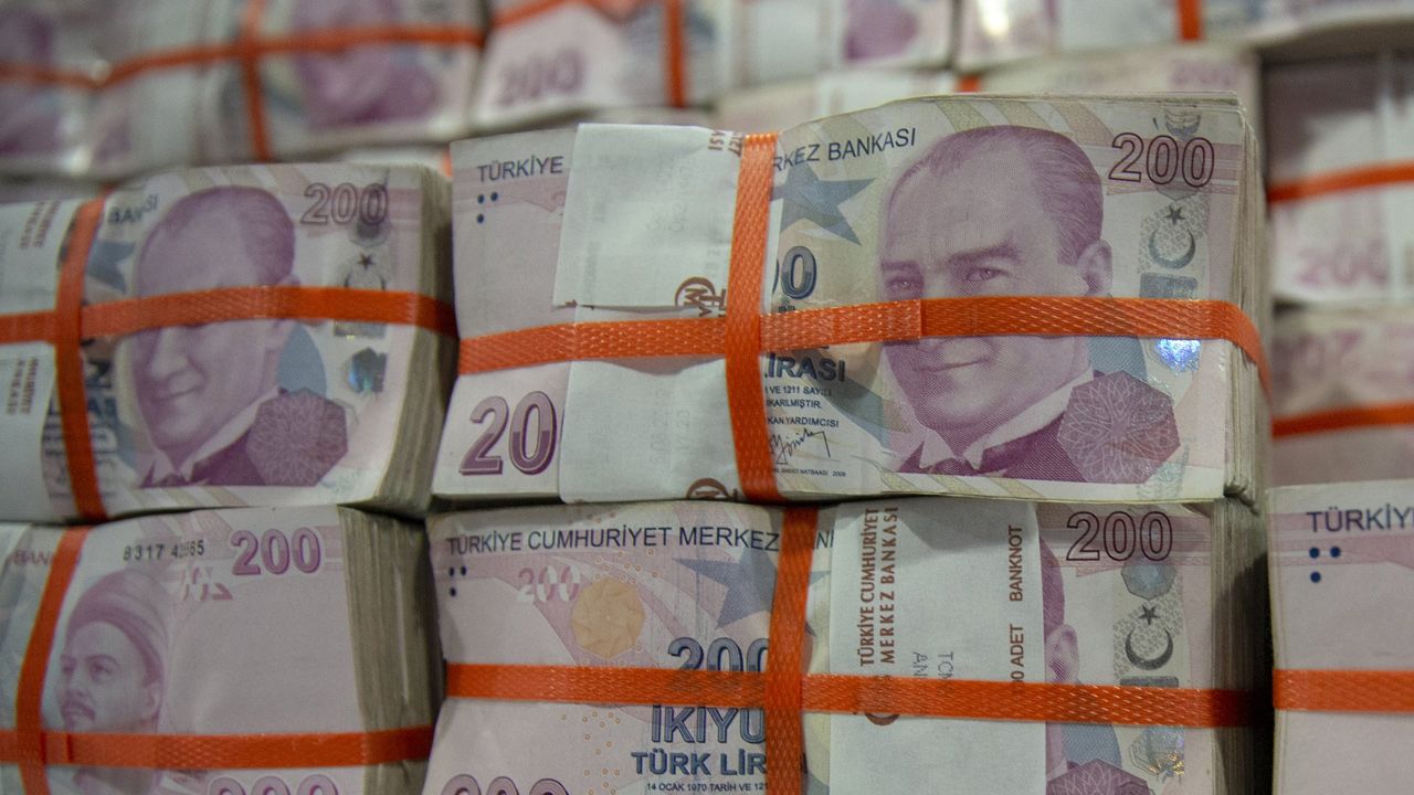 500 ve 1000 TL&#039;lik banknotlar basılacak mı? MB Başkanı Karahan açıkladı