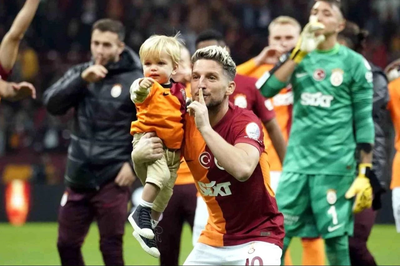 Galatasaray'da Mertens krizi milyonluk anlaşma ile sonuçlandı! Kaya Temel'den yılın bombası