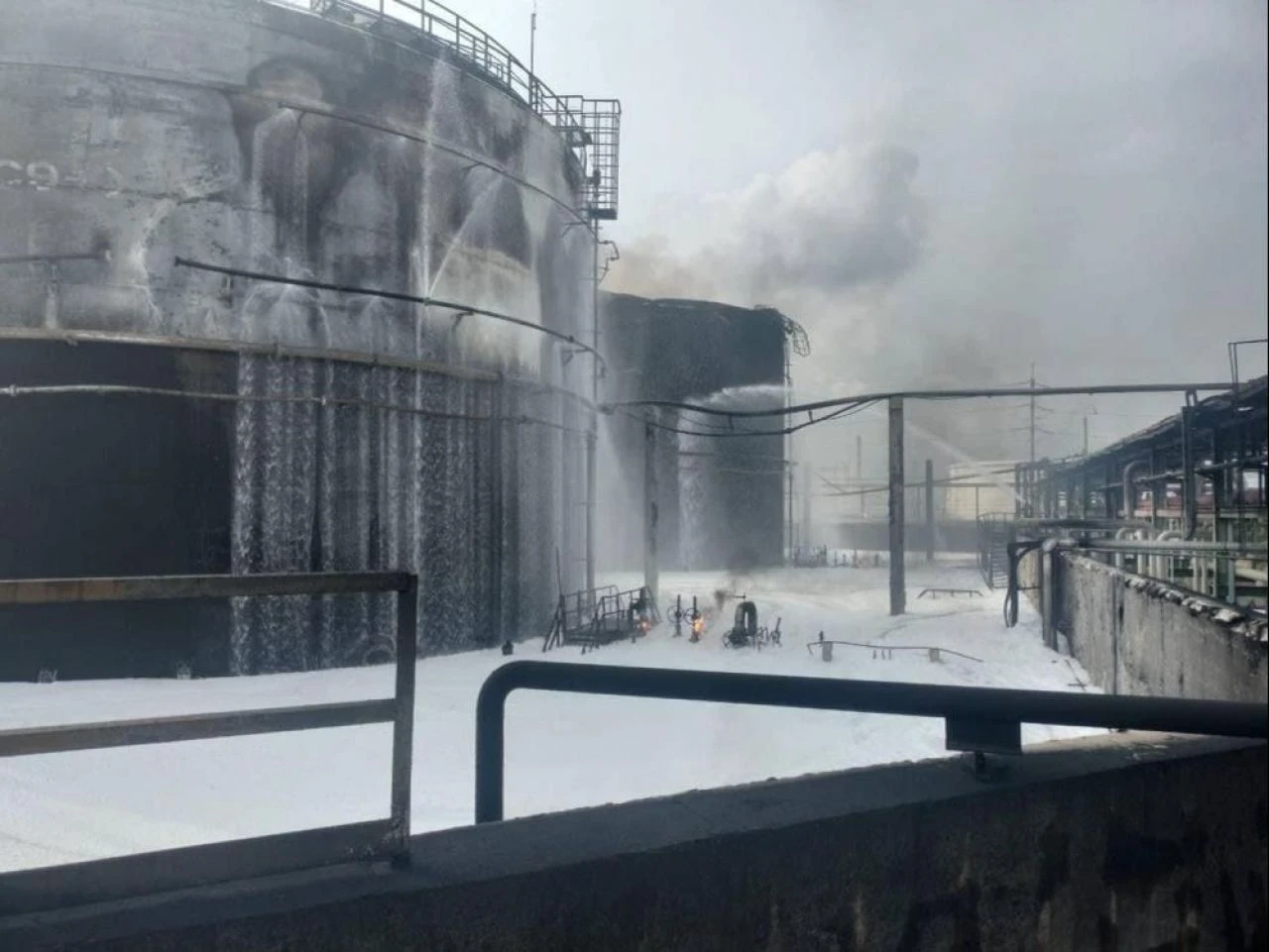 Kimya fabrikasında patlama! 2. seviye alarm verildi: Ölü ve yaralılar var