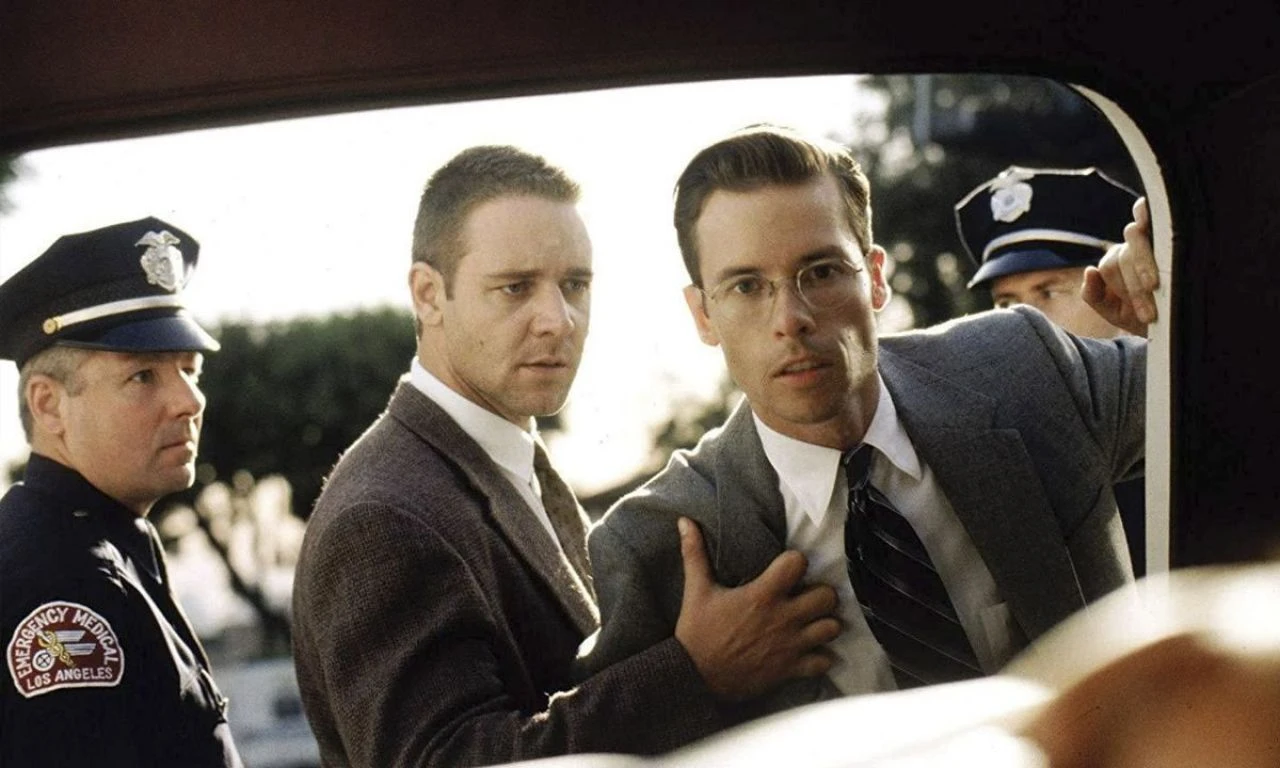 Romanın yazarı filmden nefret etmişti... Los Angeles Sırları gelmiş geçmiş en iyi film seçildi