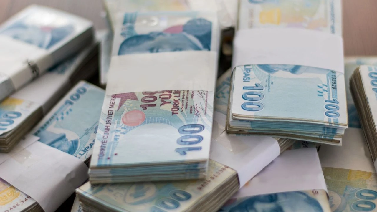 Temmuz ayında yapılacak emekli ve memur zamları netleşiyor! Ekonomi uzmanından kötü haber - 2. Resim