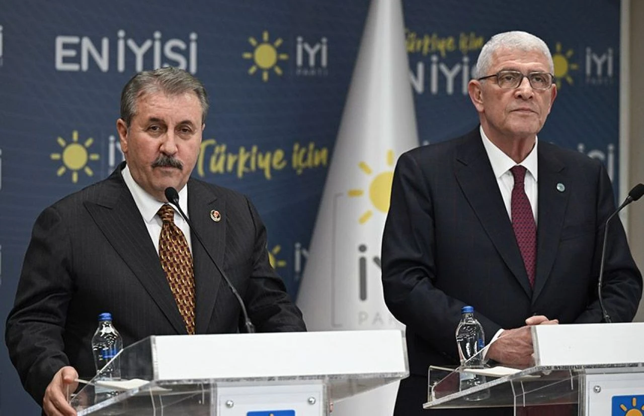 Erdoğan ve Bahçeli'nin 'siyasette yumuşama' adımları karşılık buluyor! İYİ Parti lideri Dervişoğlu'ndan dikkat çeken sözler - 2. Resim