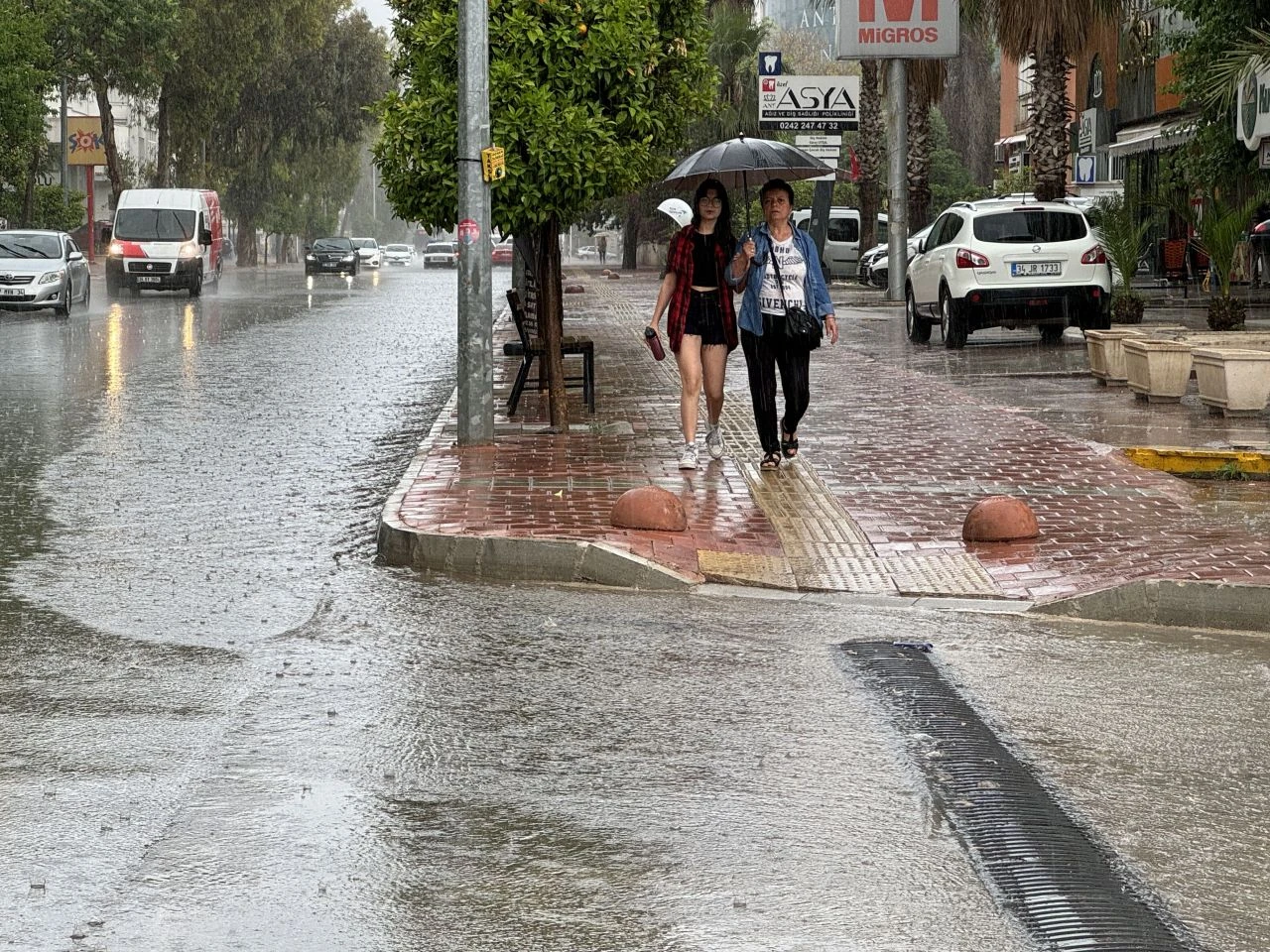 Meteoroloji bu kez AFAD'ı uyardı! Ankara, Çankırı, Karabük, Kırıkkale, Kastamonu çevrelerine dikkat sel geliyor - 2. Resim