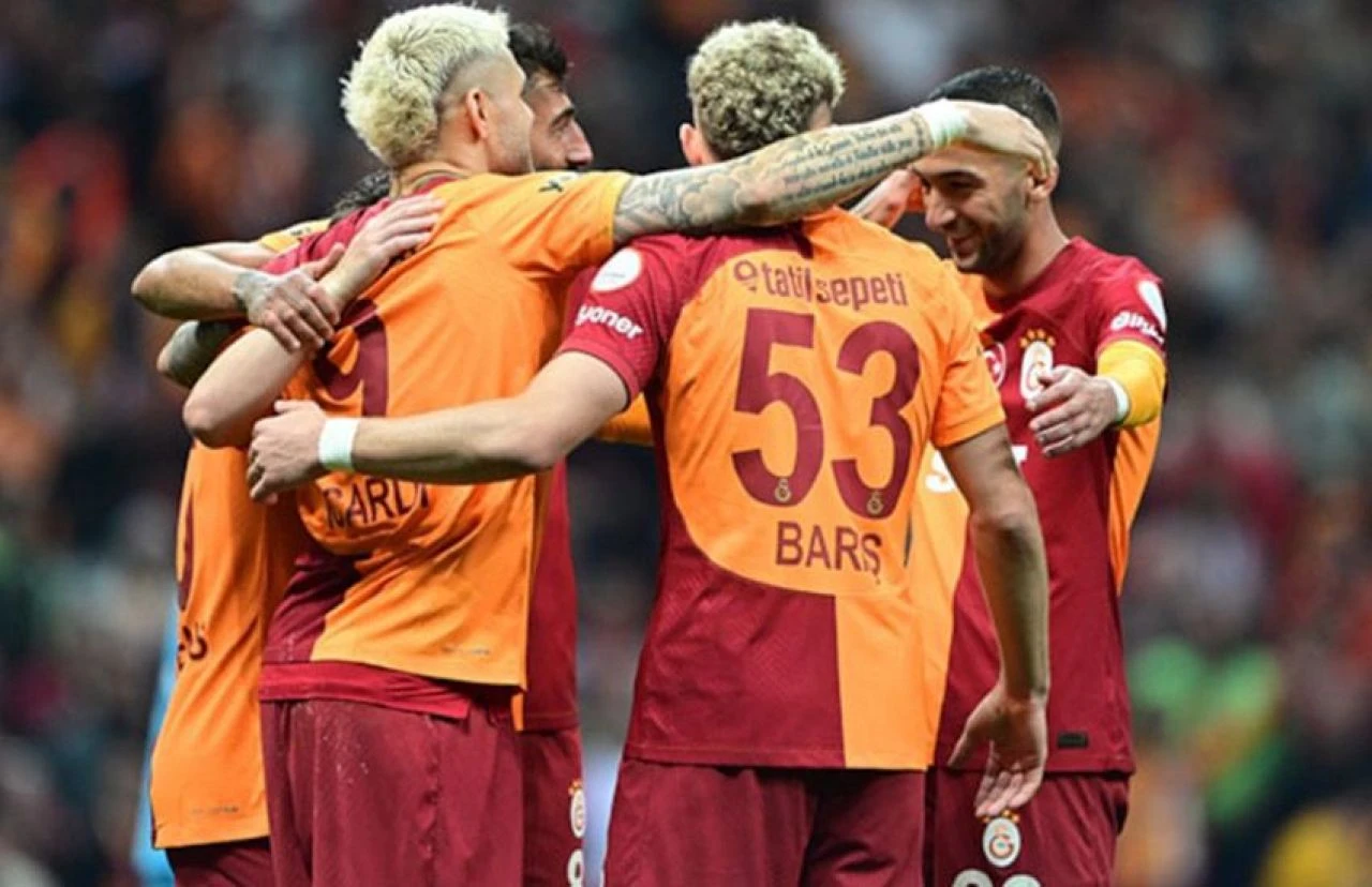 Süper Lig'in 36. haftasında nefes kesen maçlar! Şampiyonluk yolunda kritik viraj - 2. Resim