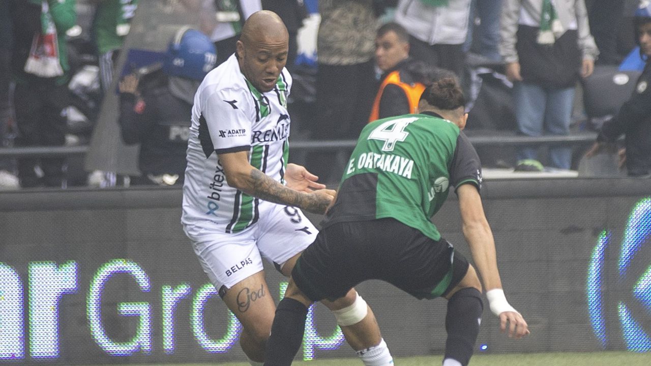 Trendyol 1. Lig'de play-off eşleşmeleri belli oldu: Sakaryaspor finalde rakibini bekleyecek!