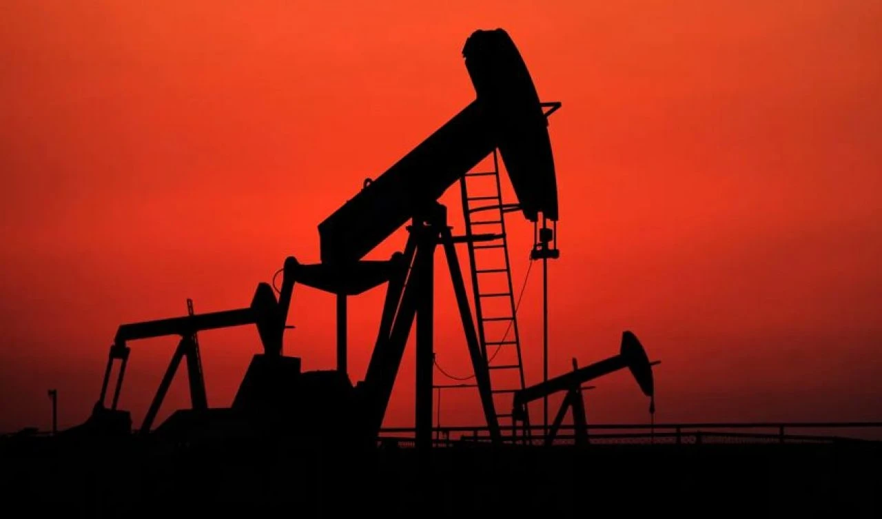 Iraklı Bakan net konuştu: Petrol kesintisine uymayacağız